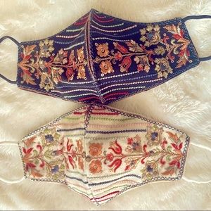 2 hand embroidered linen face mask in 2 colors - Black/Cream